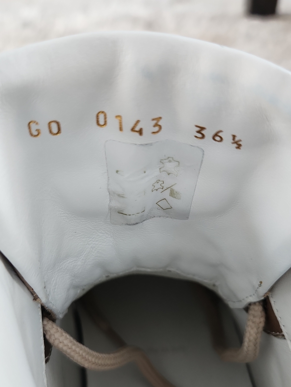 Louis Vuitton High Top Gold Lesther Sneakers, Size 6 1/2 - Picture 7 of 11